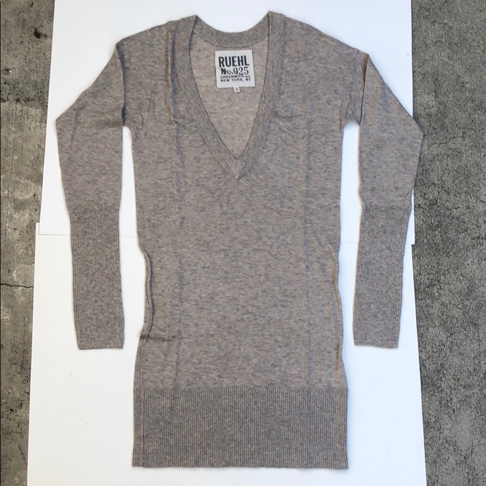 Ruehl Deep V Long Sweater